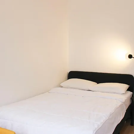 Apartment Renovated & Quiet With Elevator - 5th Paris